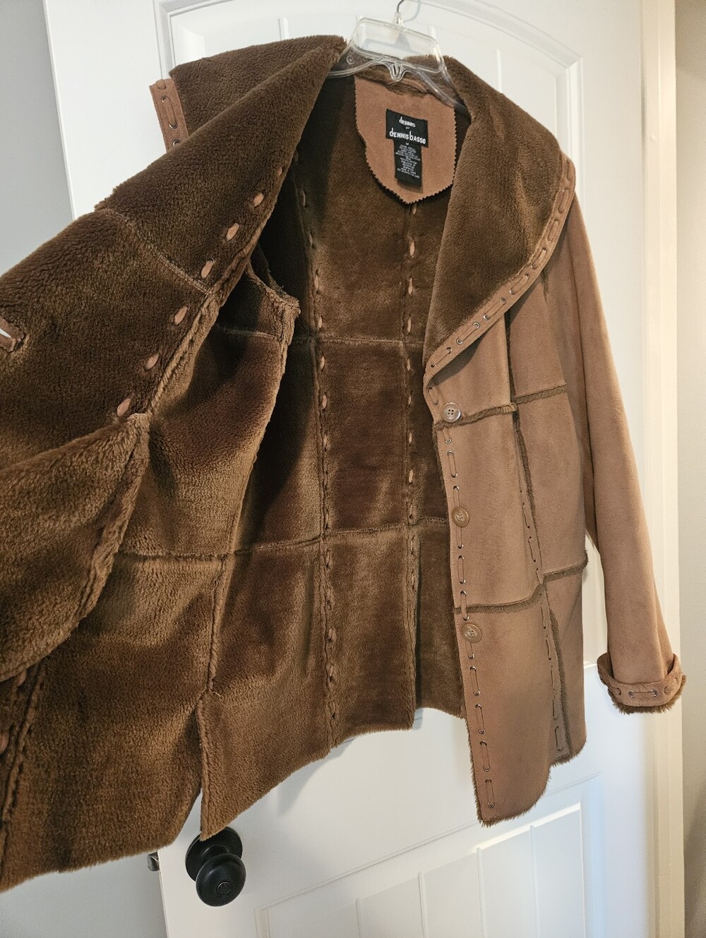 Dennis Basso Chestnut Brown Suede Shearling Coat Medium - Picture 4 of 4